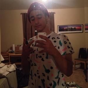 Meet your Posher, Dillan